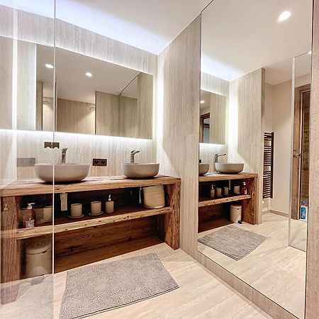 Chalet Meribel, 11 Pieces, 15 Personnes - Fr-1-688-79 Eksteriør billede